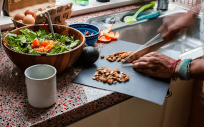 How Everyday Food Choices Shape Health in Later Life